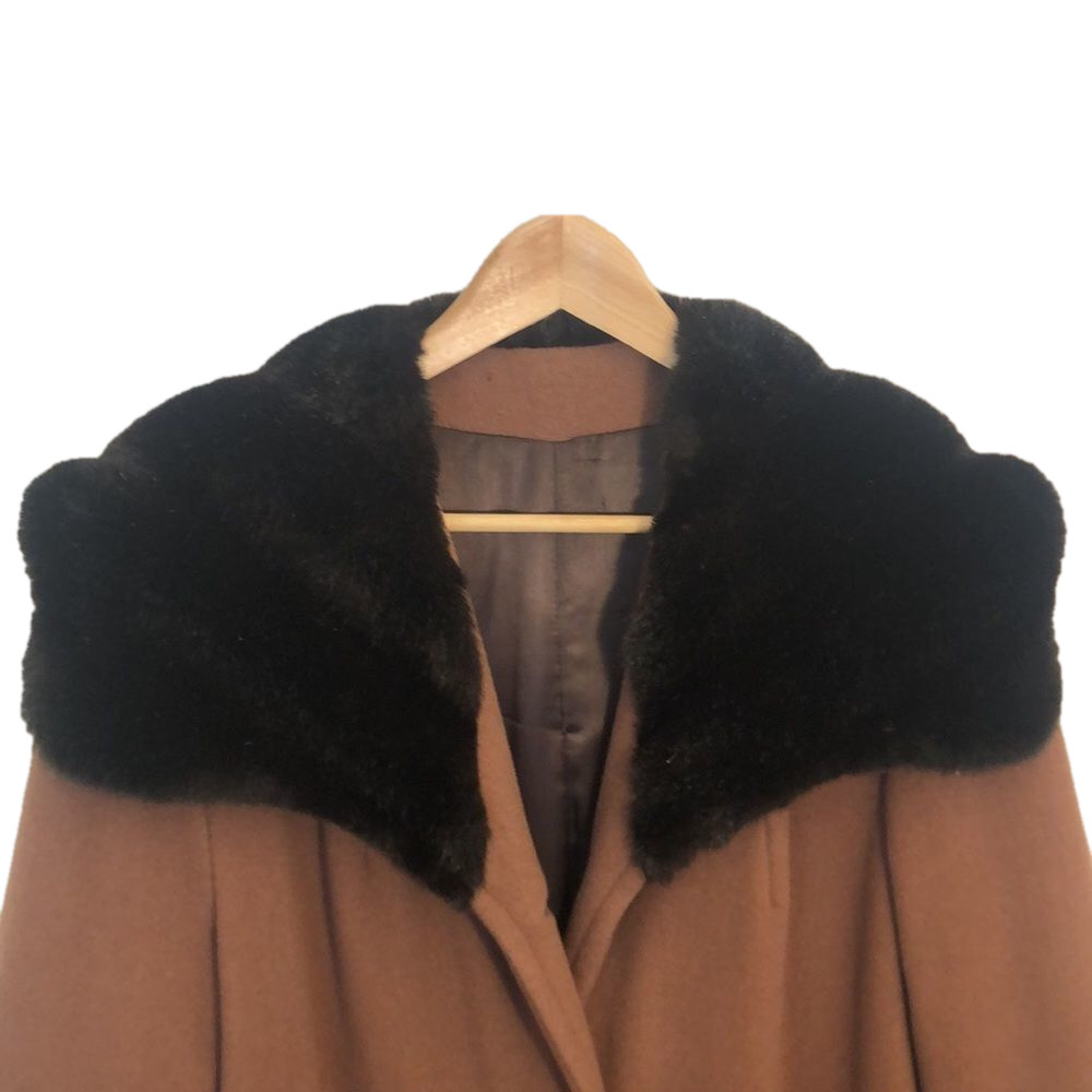VINTAGE MARY LANE WINTER COAT Fur collar /cuffs 50 yr old. - Picture 4 of 15